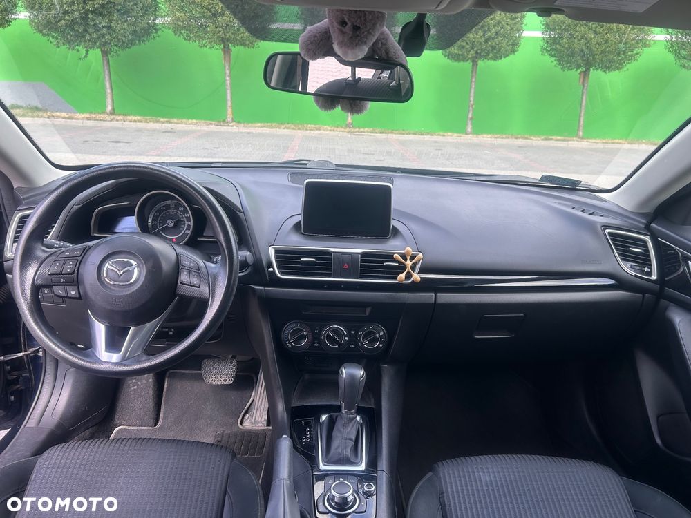 Mazda 3 - 5