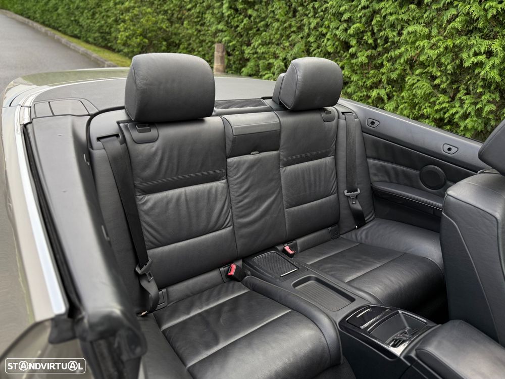 BMW 320 d Cabrio - 16