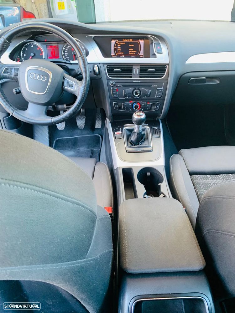 Audi A4 Avant 2.0 TDI DPF Attraction - 13