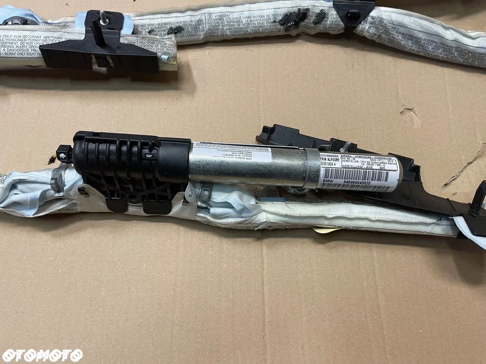 30380425A Kurtyna powietrzna airbag lewa lub prawa bmw 3 e90 e91 - 2