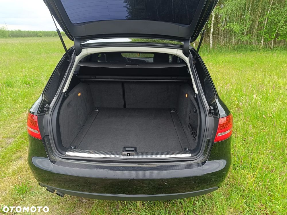 Audi A4 Avant 2.0 TDI DPF quattro S line Sportpaket (plus) - 13