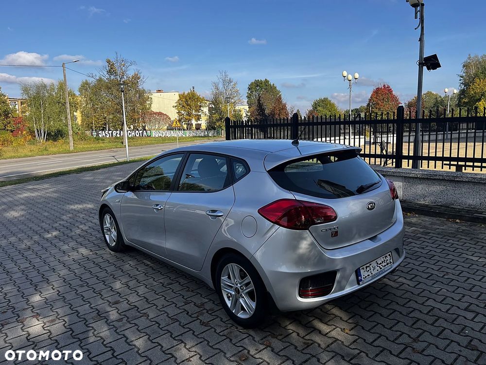 Kia Ceed - 2