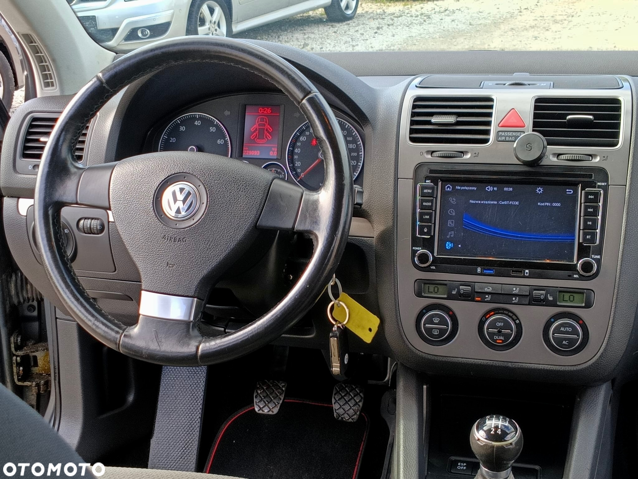 Volkswagen Golf 1.6 Comfortline - 15