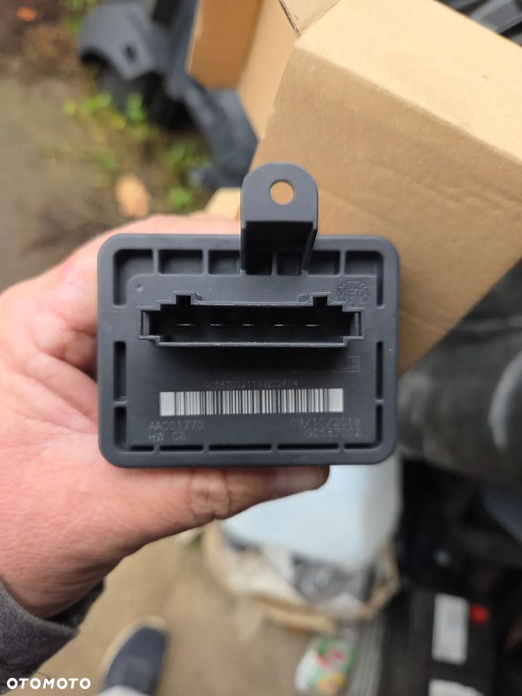 Opornica opornik Wentylatora dmuchawy Citroen Peugeot Opel Fiat 1681055380 - 6