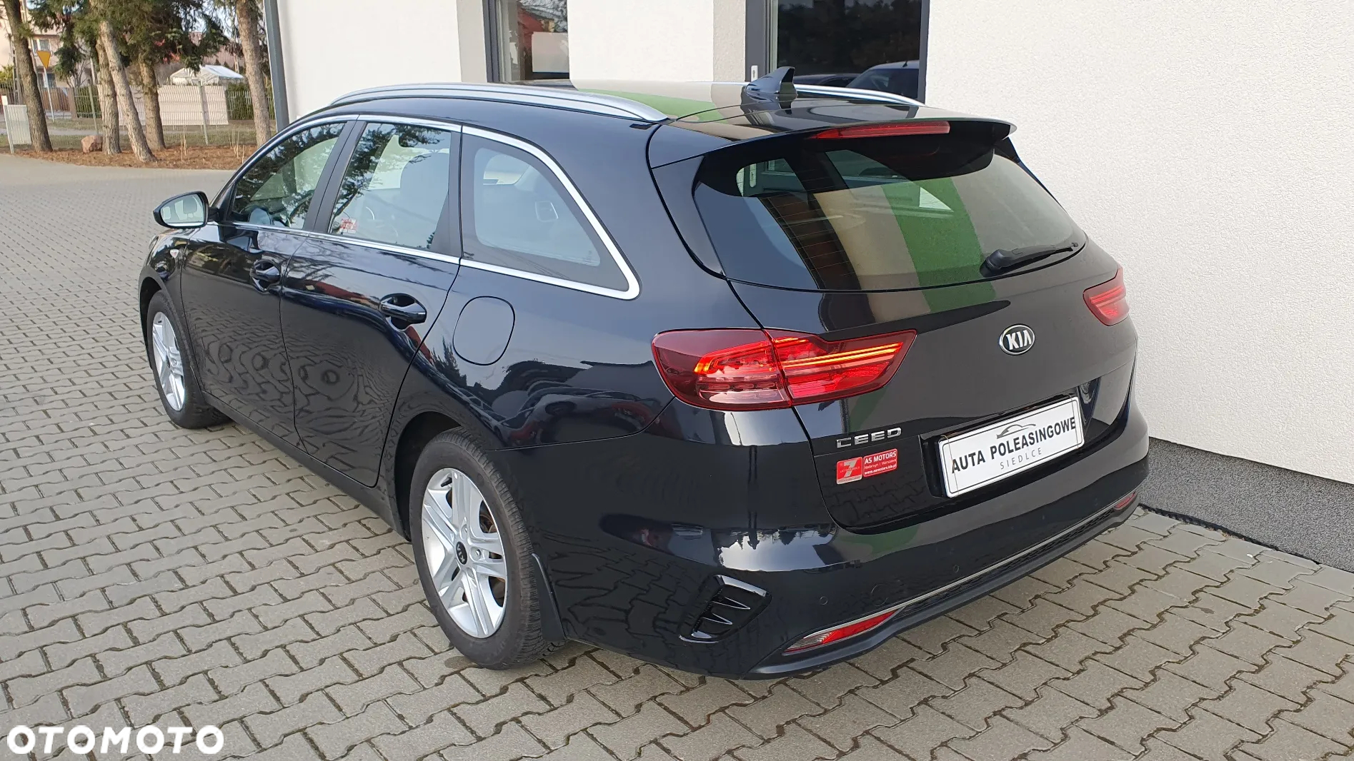 Kia Ceed 1.6 CRDi SCR M - 7