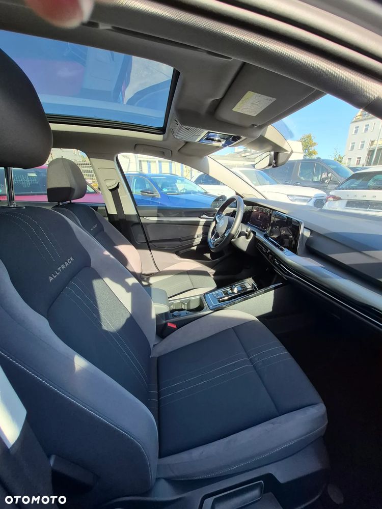 Volkswagen Golf - 20
