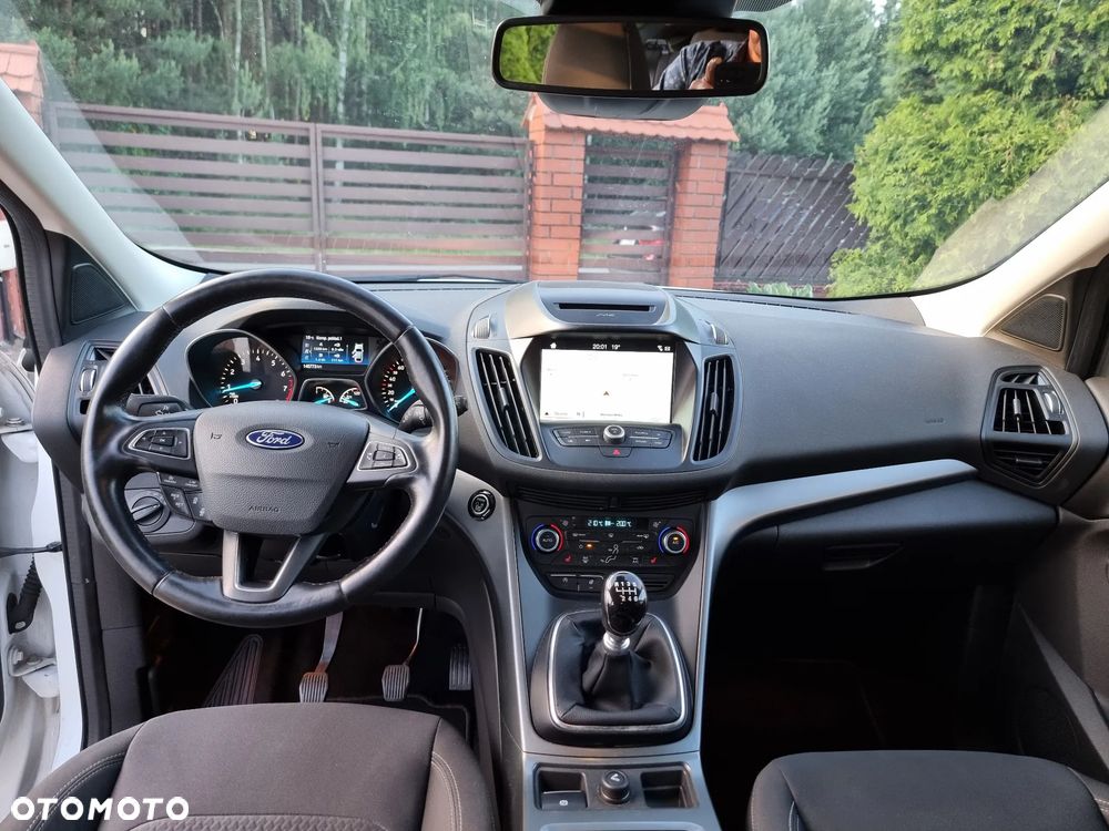Ford Kuga 1.5 EcoBoost FWD Edition ASS MMT6 - 12