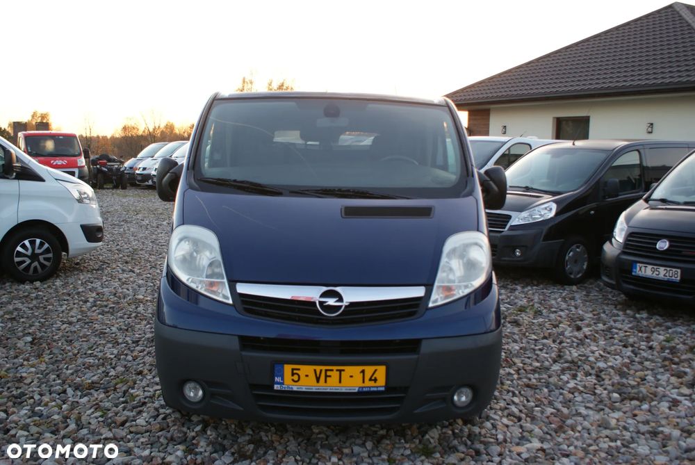 Opel Vivaro - 2