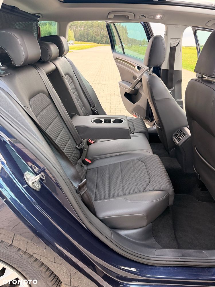 Volkswagen Golf 2.0 TDI DPF 4Motion Highline - 21