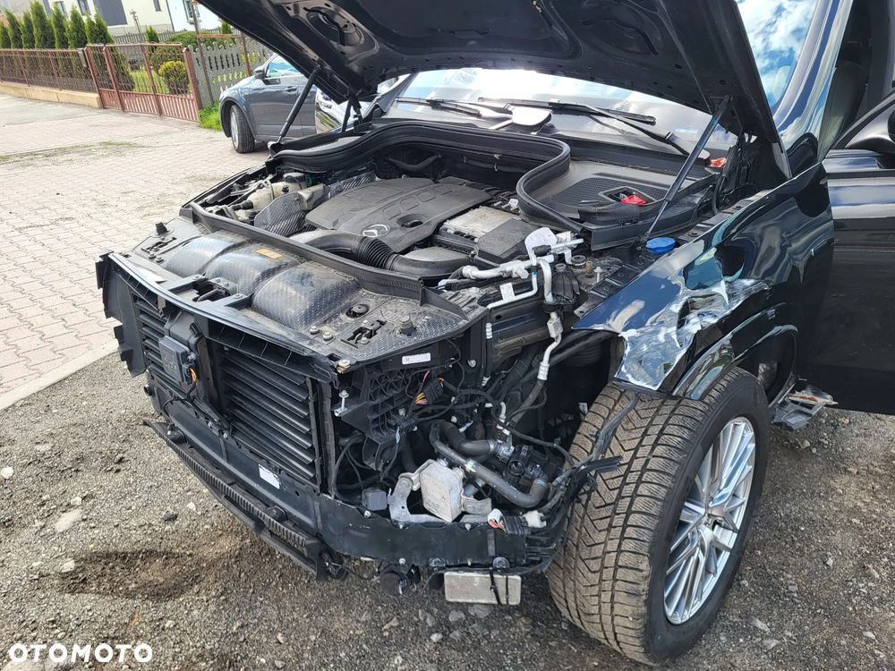 Mercedes-Benz GLE 350 de 4-Matic Advanced Plus - 36