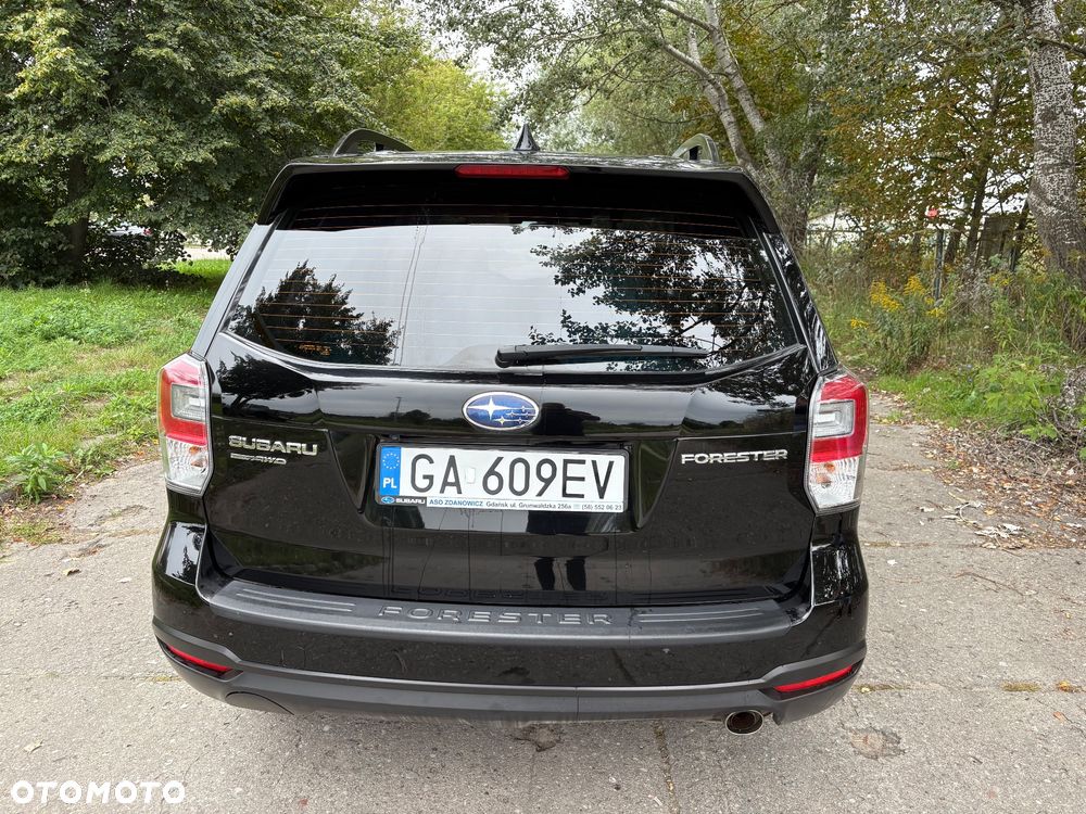 Subaru Forester 2.0 i Exclusive (EyeSight) Lineartronic - 6