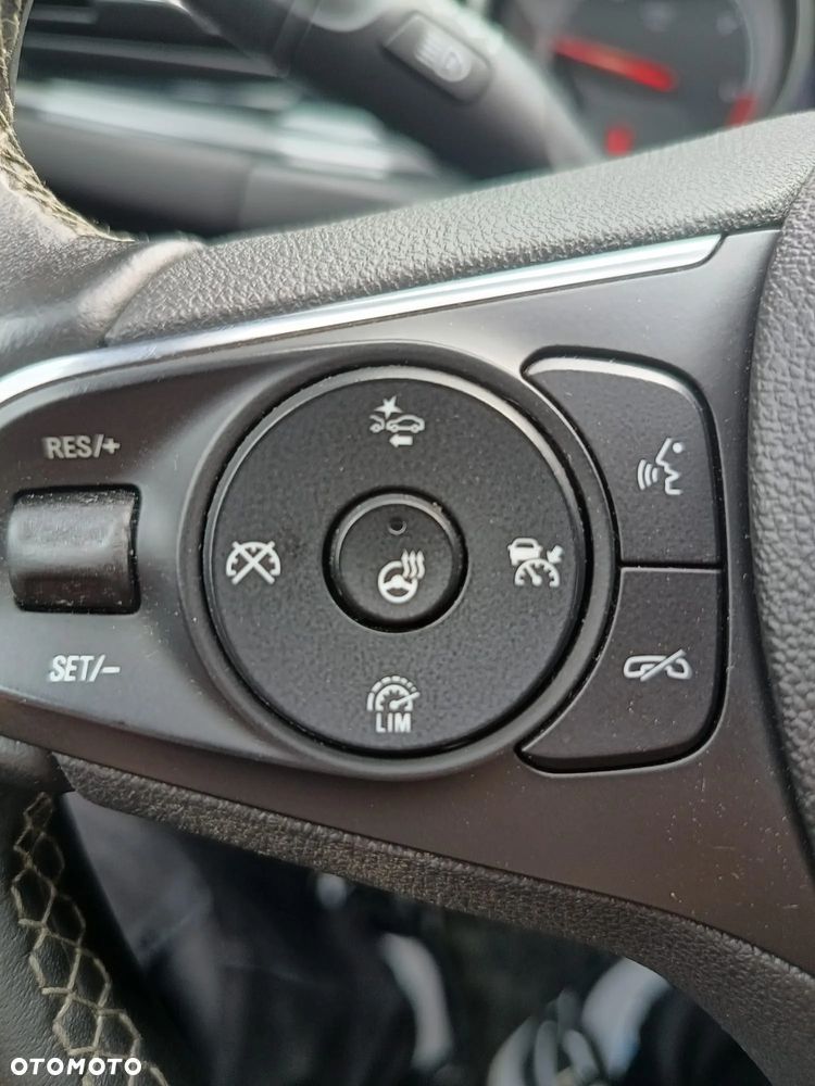 Opel Insignia 2.0 CDTI Elite S&S - 12