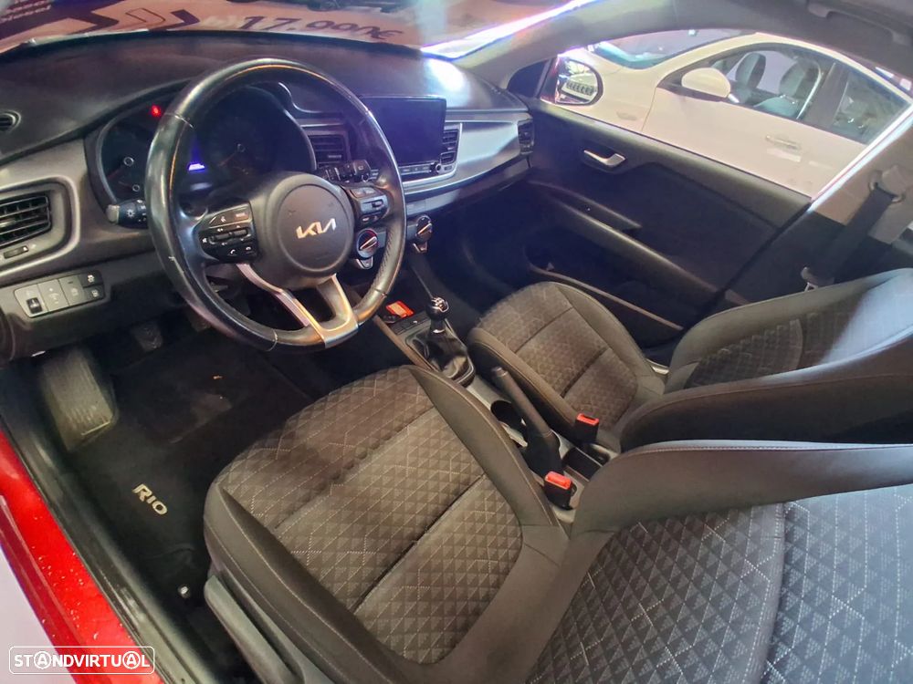 Kia Rio - 5
