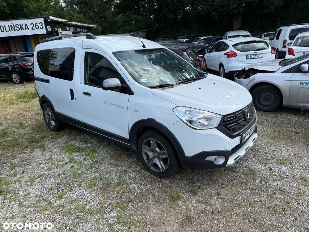 Dacia Dokker 1.5 Blue dCi Stepway - 3