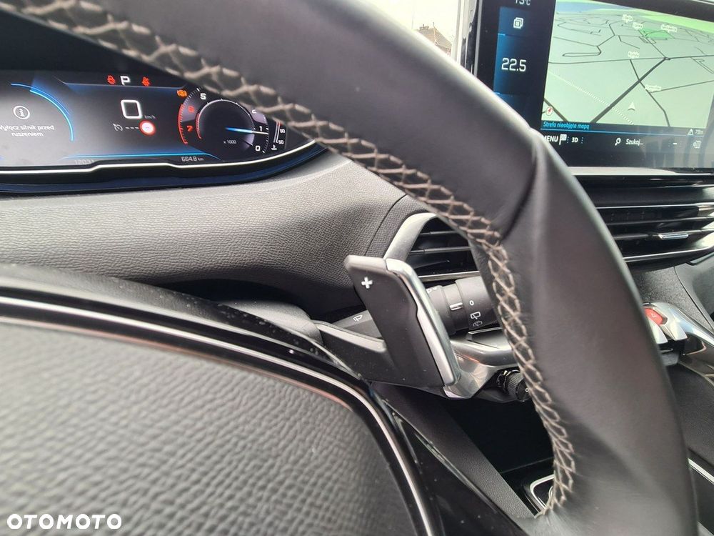 Peugeot 3008 1.2 PureTech Allure Pack S&S EAT8 - 29