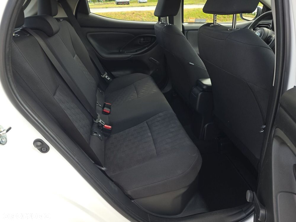Toyota Yaris Hybrid 1.5 Active - 14