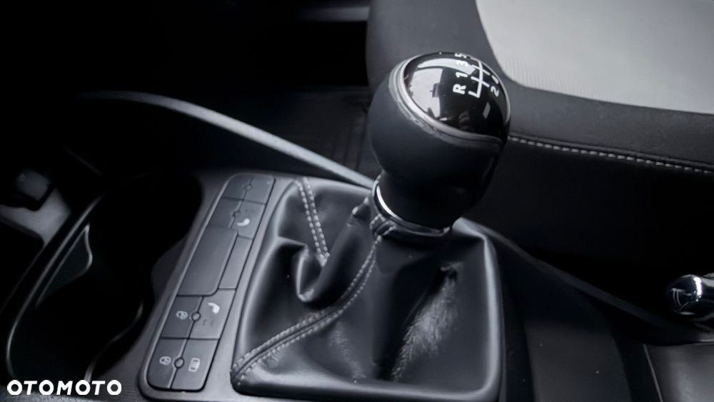 Seat Ibiza 1.4 16V Sport Edition - 27