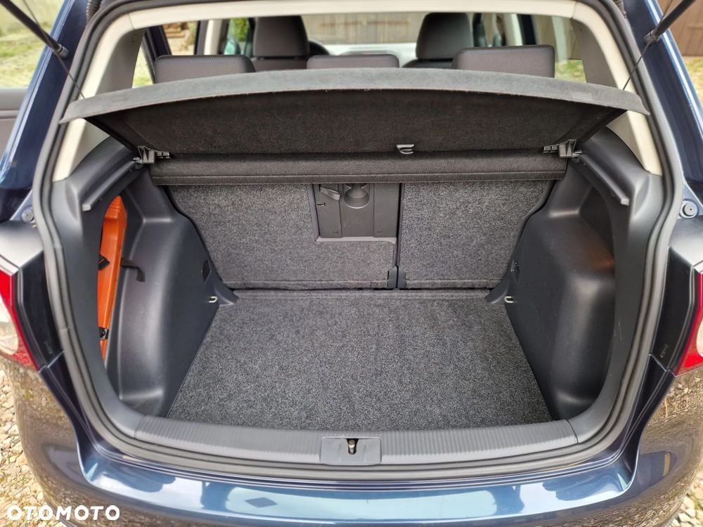 Volkswagen Golf Plus - 9