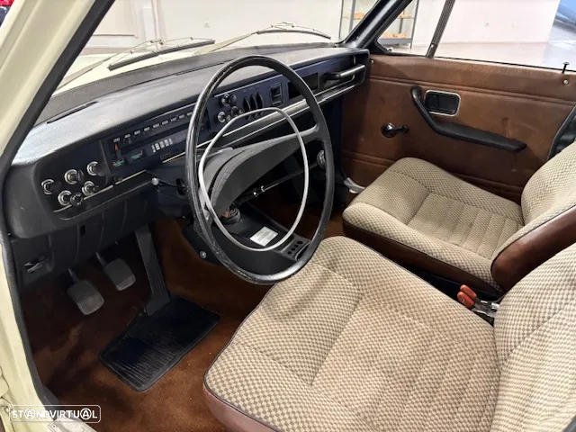 Volvo 145 S Deluxe Kombi 2.0 - 34
