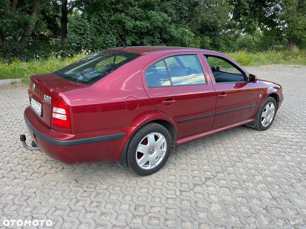 Skoda Octavia 1.9 TDI Tour - 4