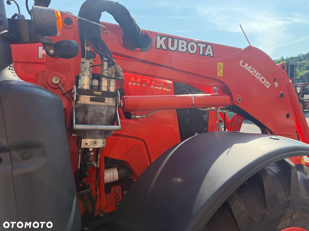 Kubota M7132 - 22