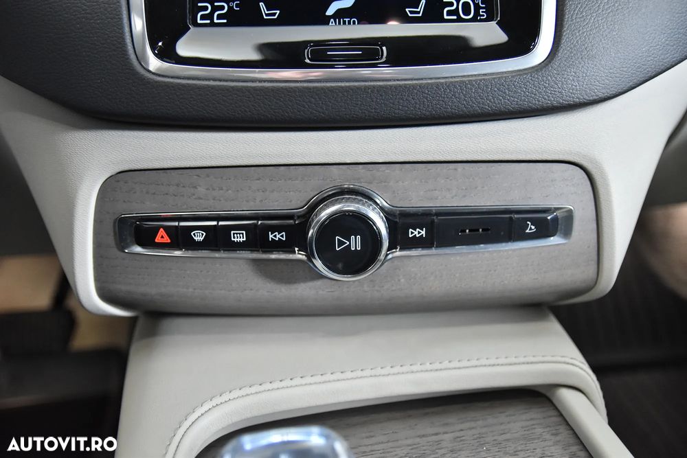 Volvo XC 90 B5 MHEV AWD 7 locuri Inscription - 18
