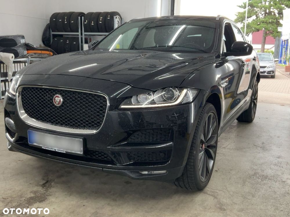 Jaguar F-Pace 20d AWD Prestige - 2