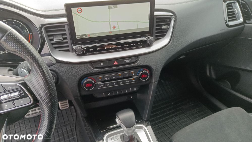 Kia ProCeed - 18