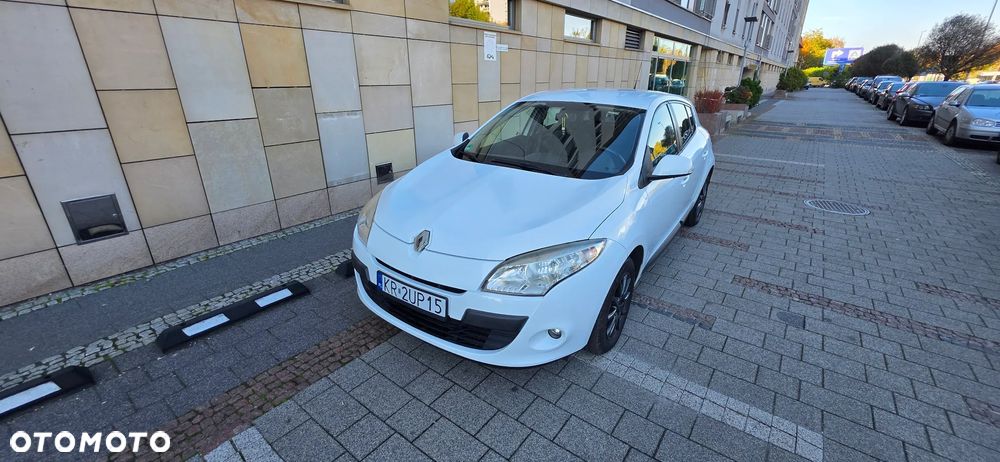 Renault Megane 2010 photo 3