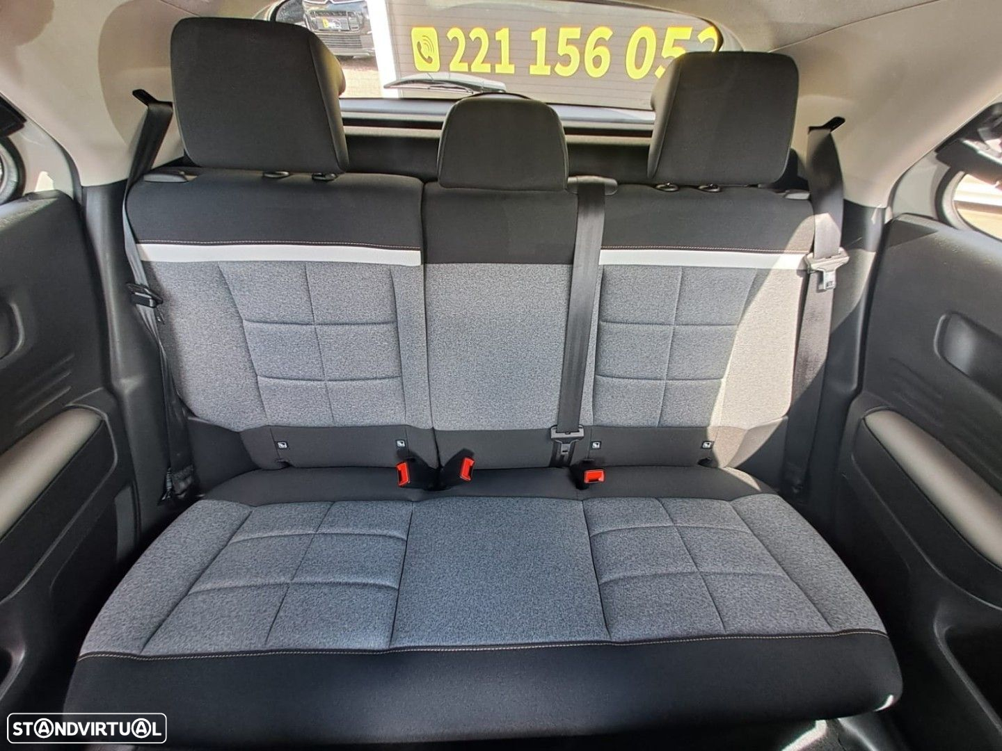 Citroën C4 Cactus 1.2 PureTech C-Series - 13