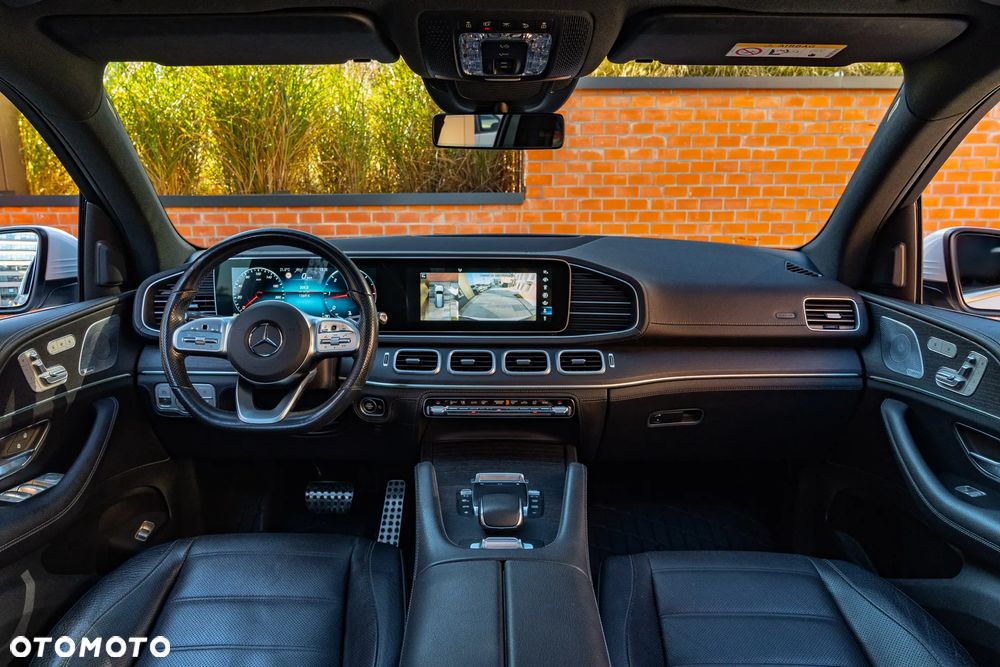 Mercedes-Benz GLS - 7