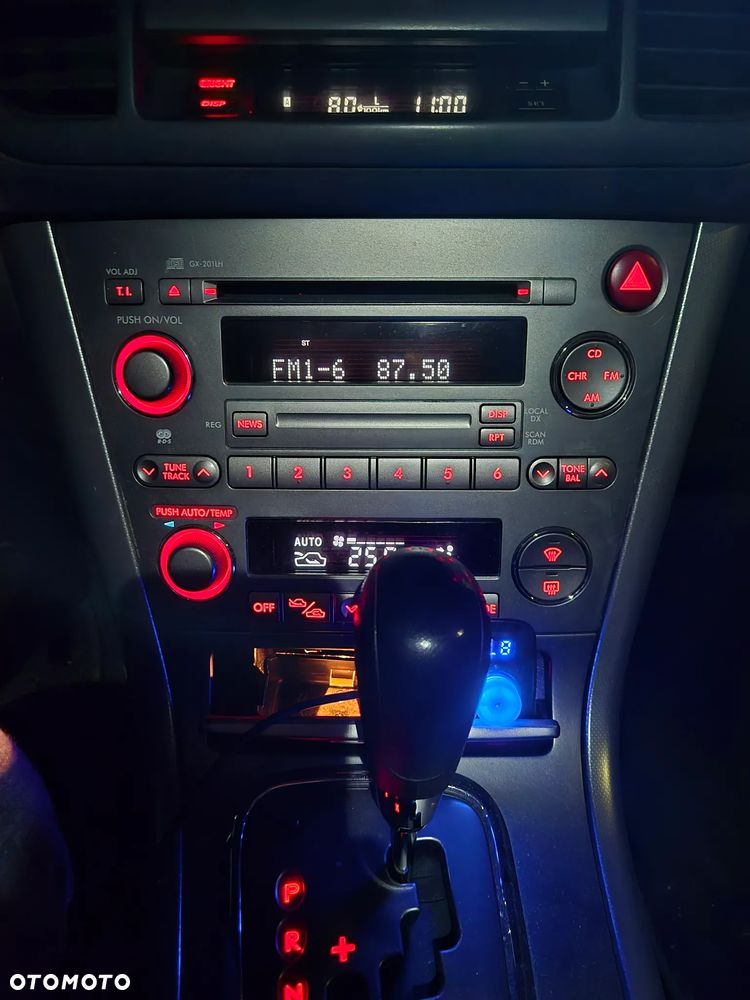 Subaru Legacy - 18