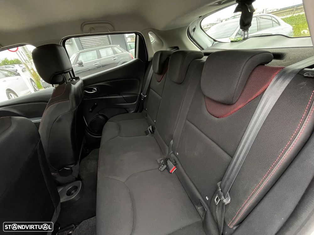 Renault Clio 1.5 dCi Dynamique S - 10