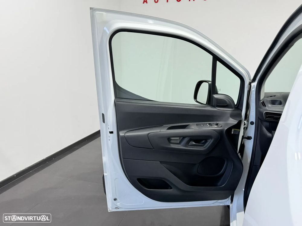 Citroën BERLINGO 1.5 BLUEHDI 102 CV - 3 LUGARES - IVA DEDUTIVEL - 18