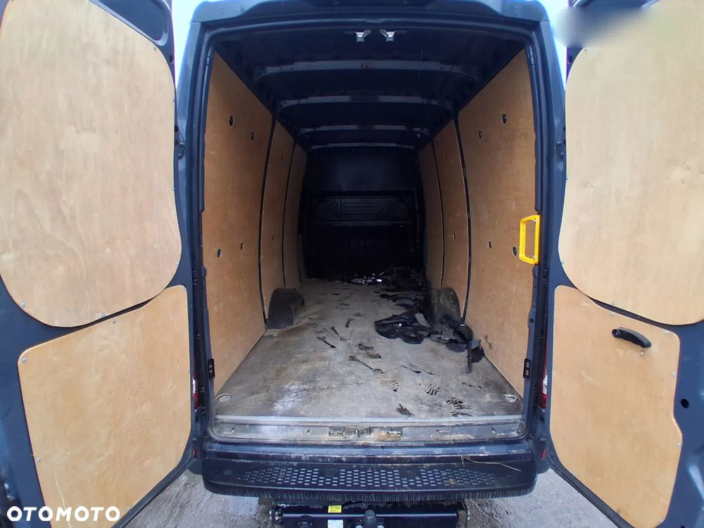 Iveco Daily 35s18 7 osobowy L4H3 - 6