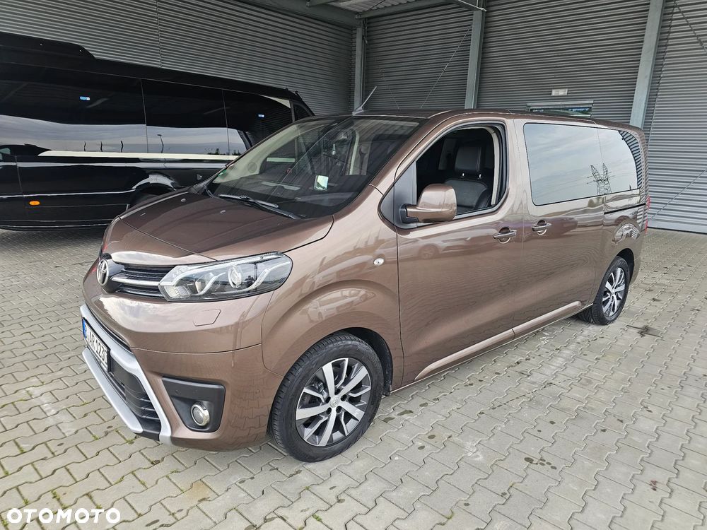 Toyota Proace Verso 2,0-l-D-4D L1 (7-Si.) Autm Executive - 9