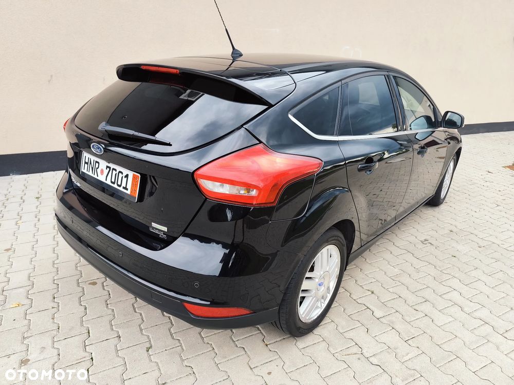 Ford Focus 1.0 EcoBoost Gold X (Edition) - 4