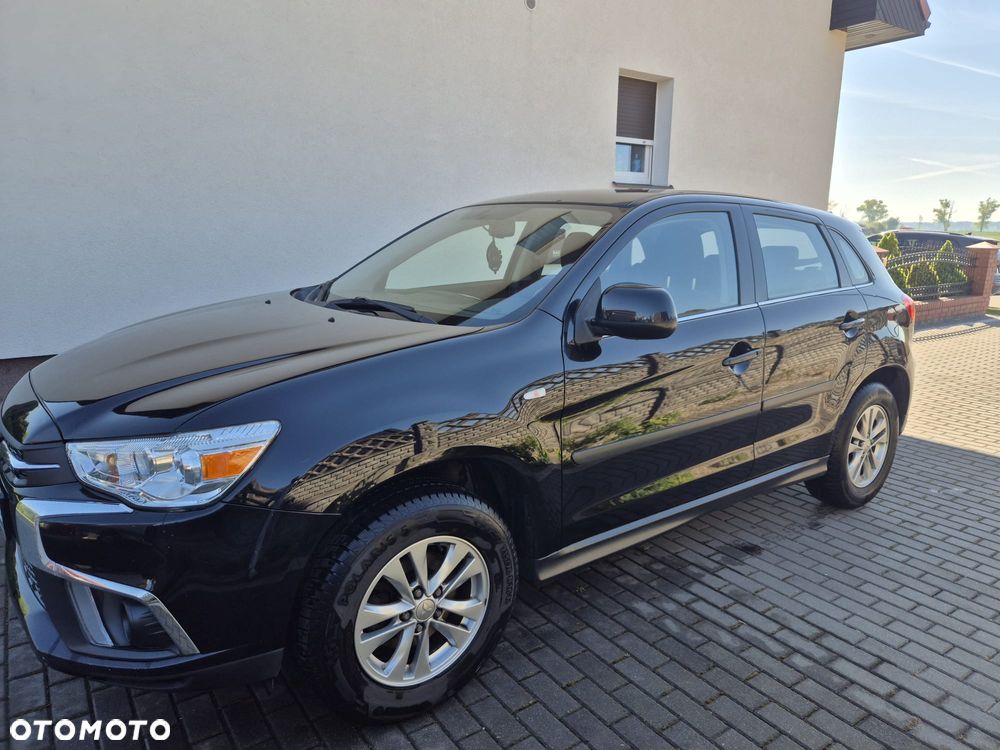 Mitsubishi ASX - 5