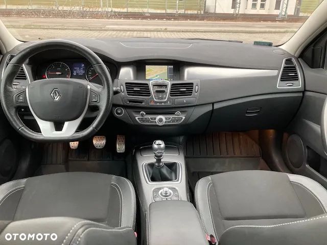 Renault Laguna dCi 110 FAP Limited - 18