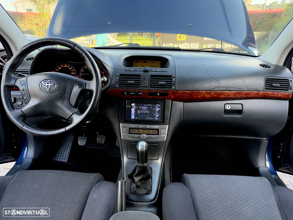 Toyota Avensis SW 1.8 VVT-i TA - 8