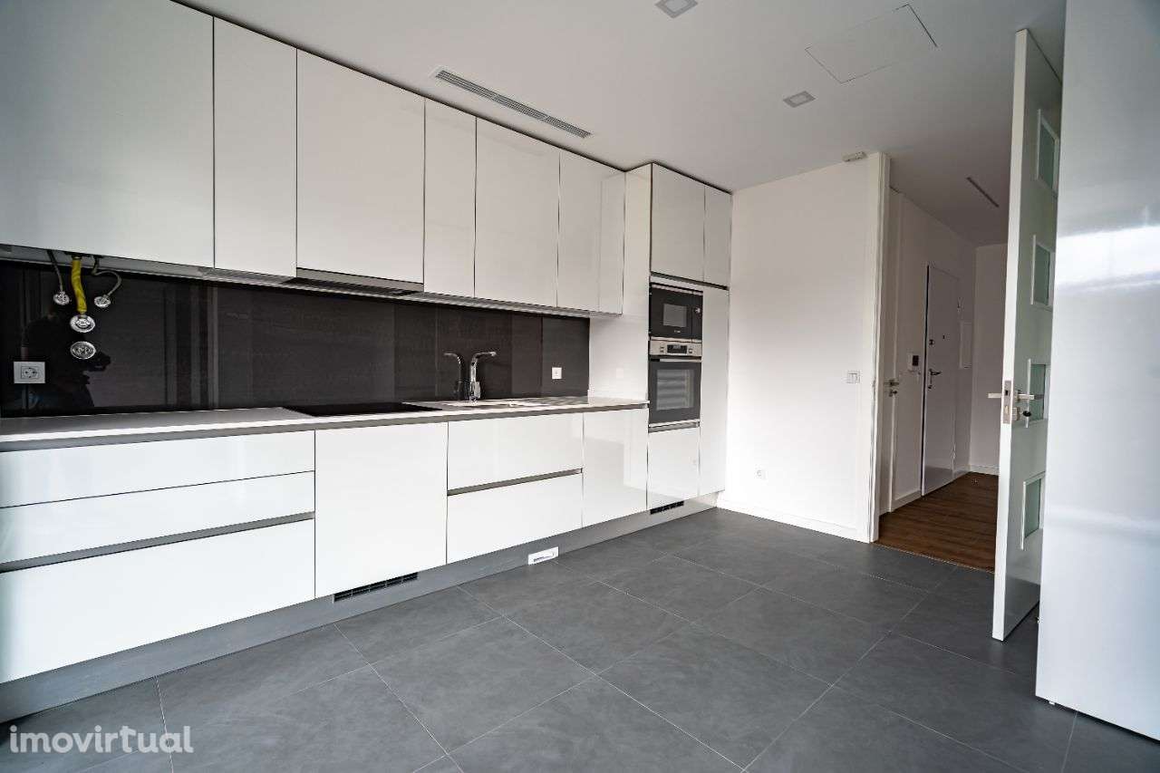 Apartamento T2 em Coimbra (Vale das Flores) - Grande imagem: 5/15