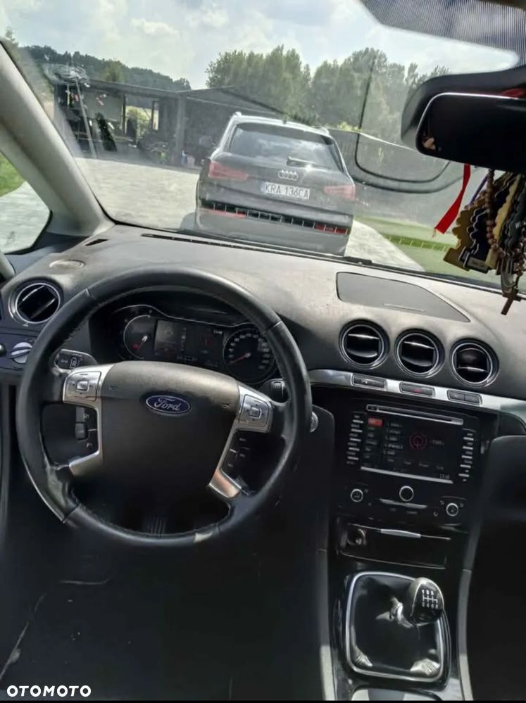 Ford S-Max - 4