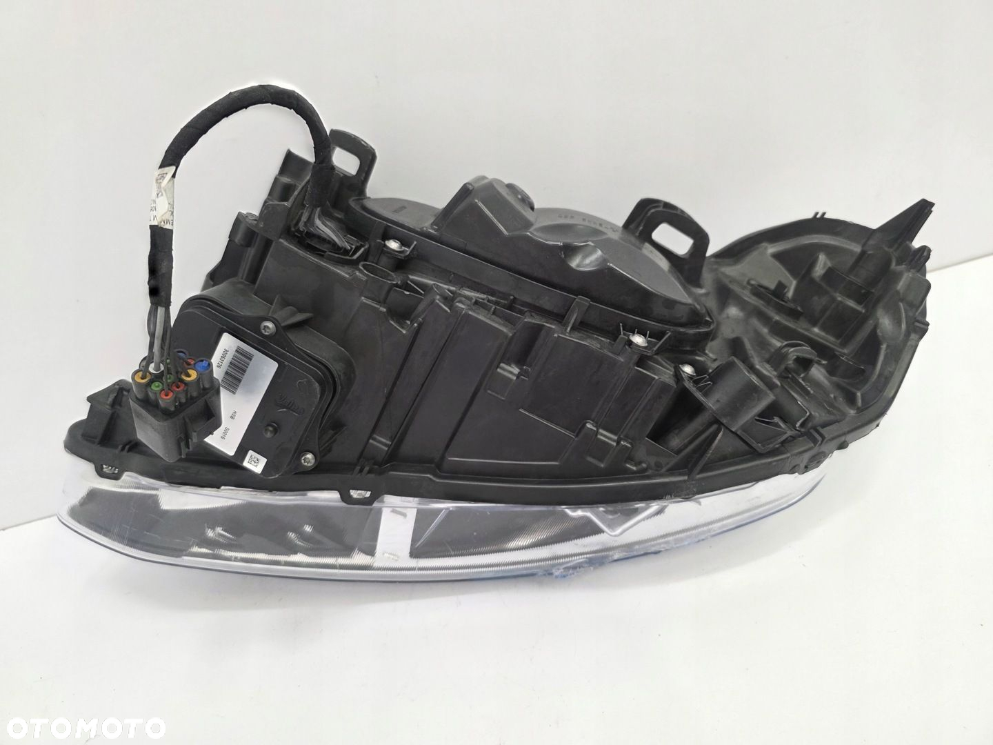 LAMPA PRZÓD PRZEDNIA PRAWA VOLVO XC60 LIFT XENON 13 - 16 31698809 EUROPA - 10