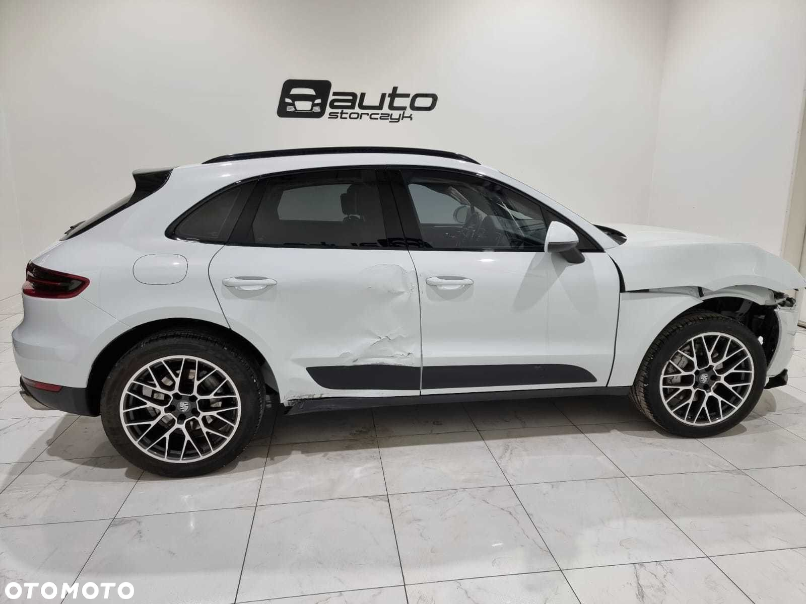 Porsche Macan - 12