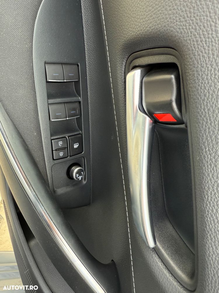 Toyota Corolla 1.8 Business Edition - 15