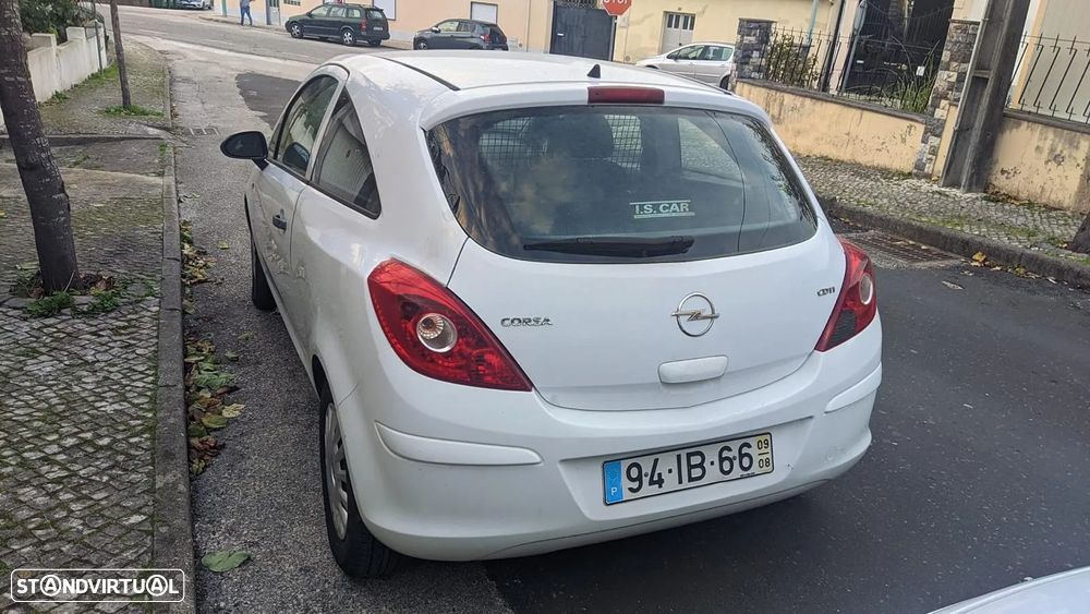 Opel Corsa - 2