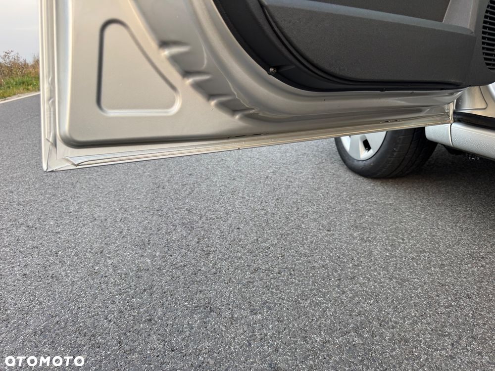 Opel Meriva - 11