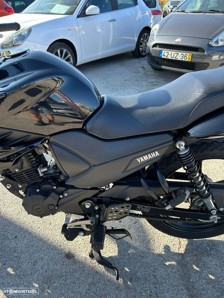 Yamaha YS - 8