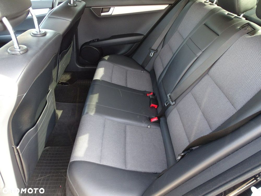 Mercedes-Benz Klasa C - 11