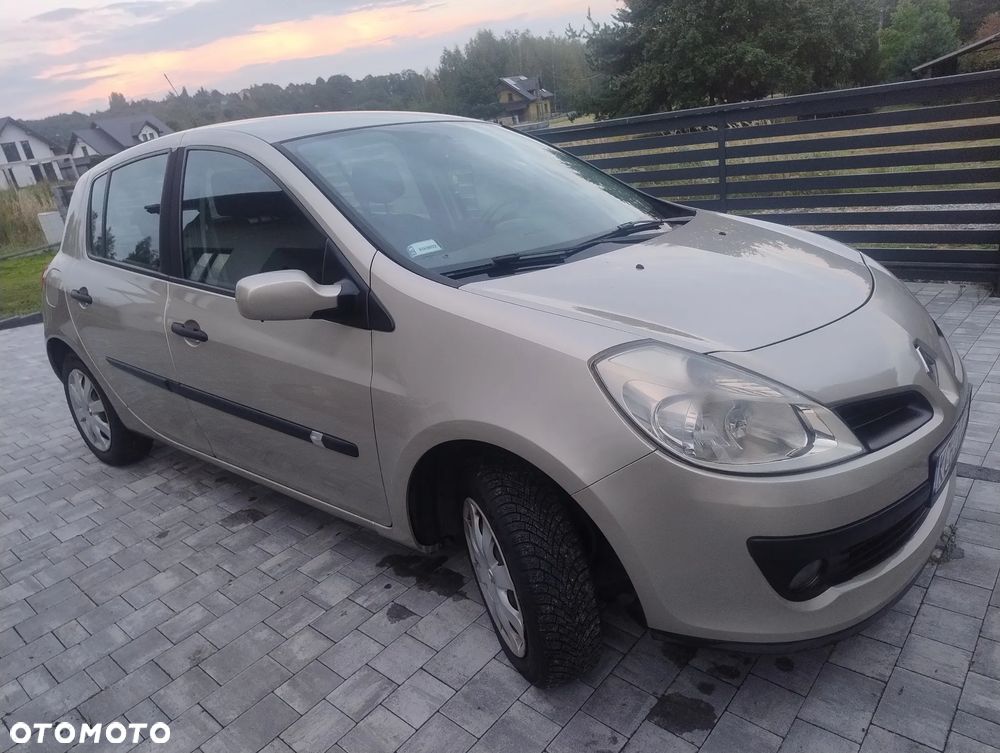 Renault Clio 1.2 16V Exception - 7